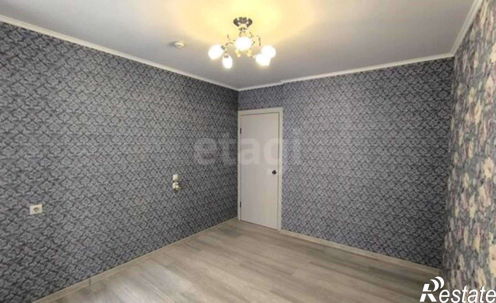 Купить квартиру за 9 800 000 рублей на ул Адмирала Пустошкина, 22 4