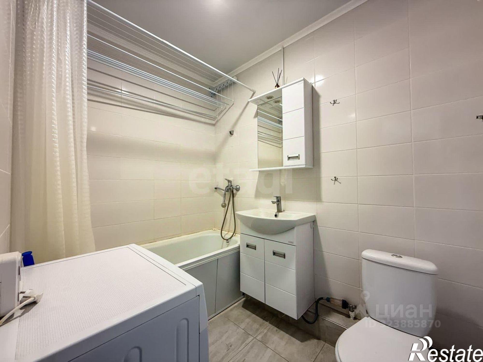 Сдать квартиру за 25 000 рублей на улица Адмирала Пустошкина, 22 с1