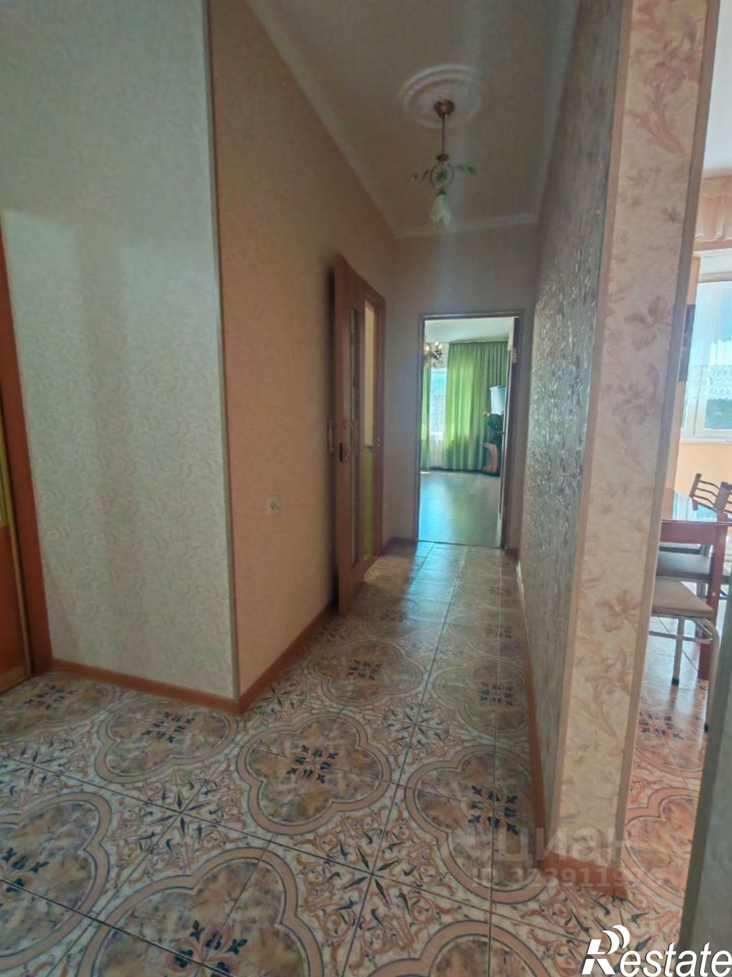 Сдать квартиру за 23 000 рублей на Новороссийская улица, 232