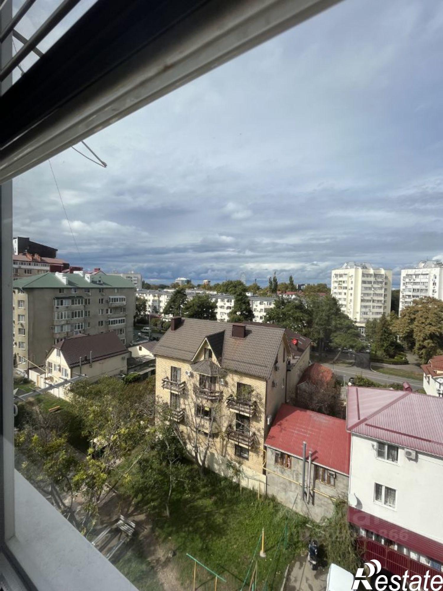 Купить квартиру за 11 000 000 рублей на ул Новороссийская, 261