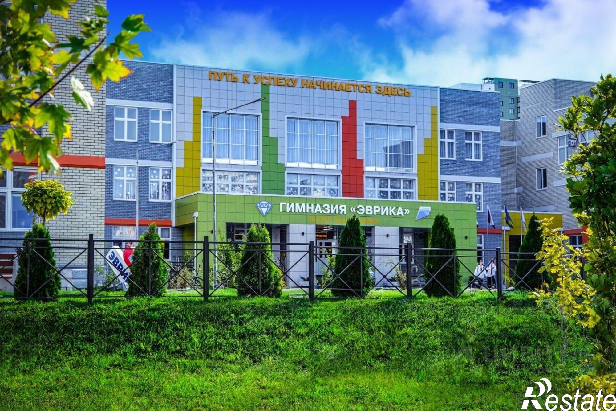 Купить квартиру за 13 000 000 рублей на ул Адмирала Пустошкина, 22 2