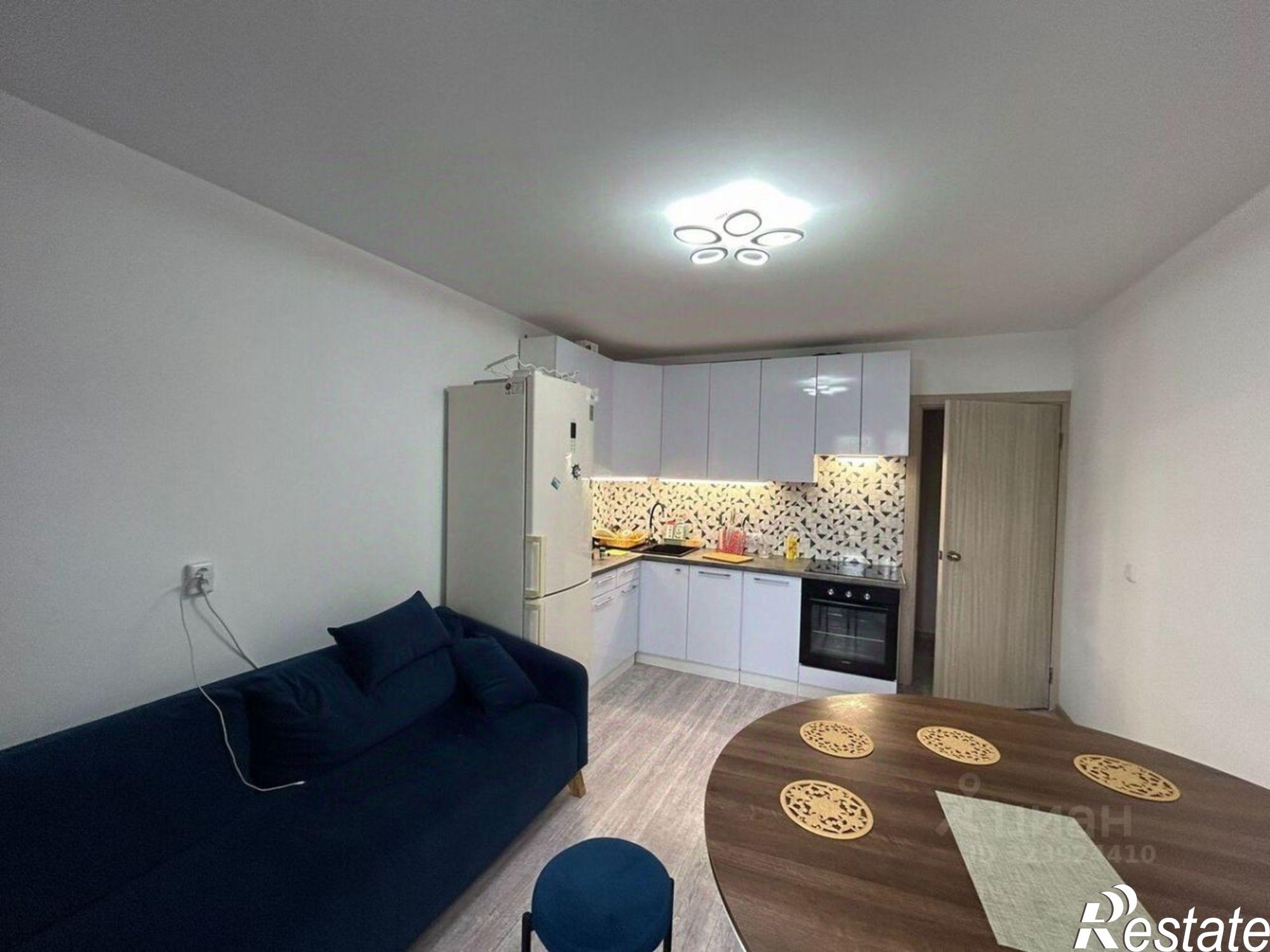 Купить квартиру за 10 000 000 рублей на улица Адмирала Пустошкина, 16