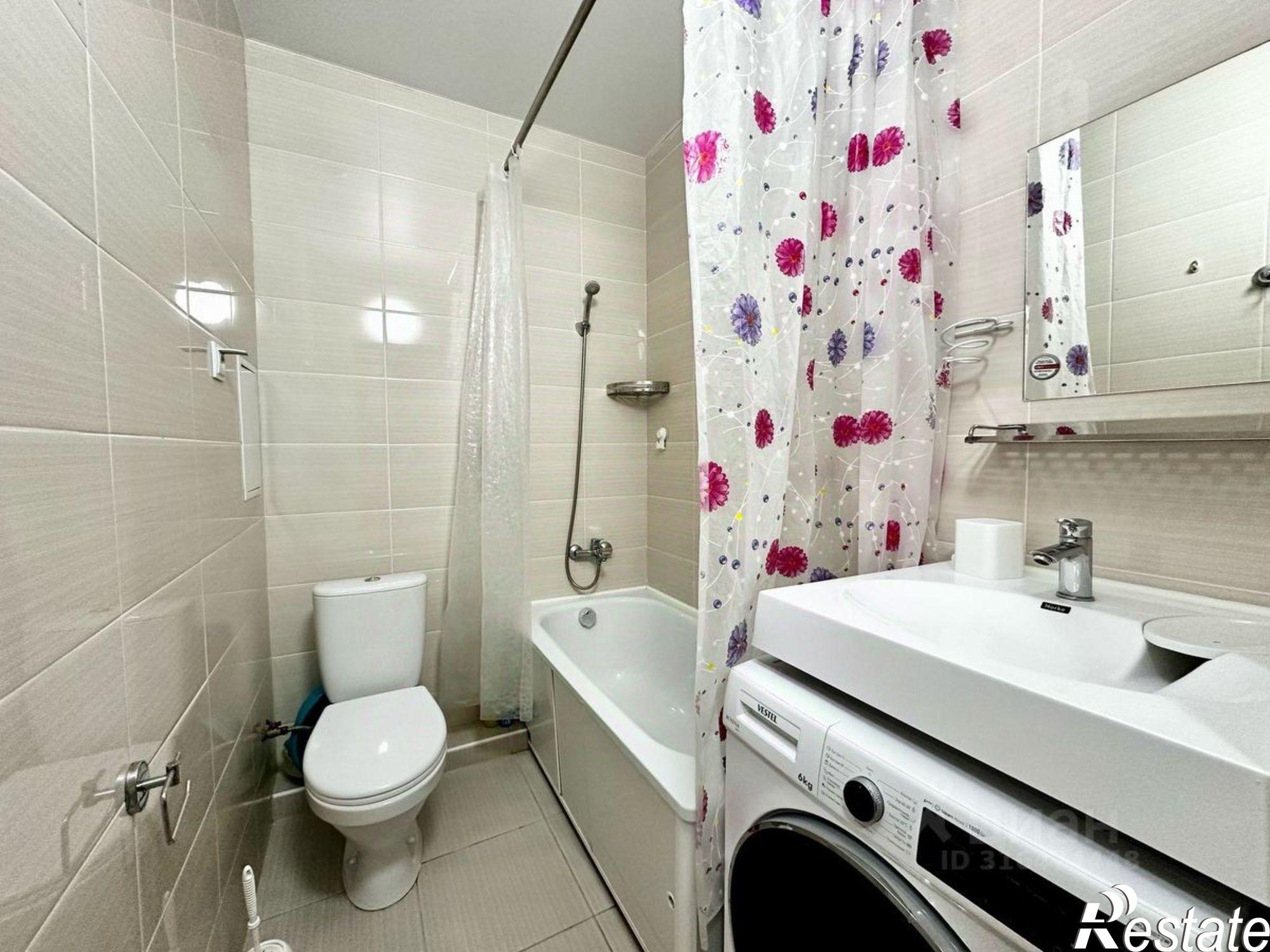 Купить квартиру за 7 570 000 рублей на Пионерский пр-кт, 57 4