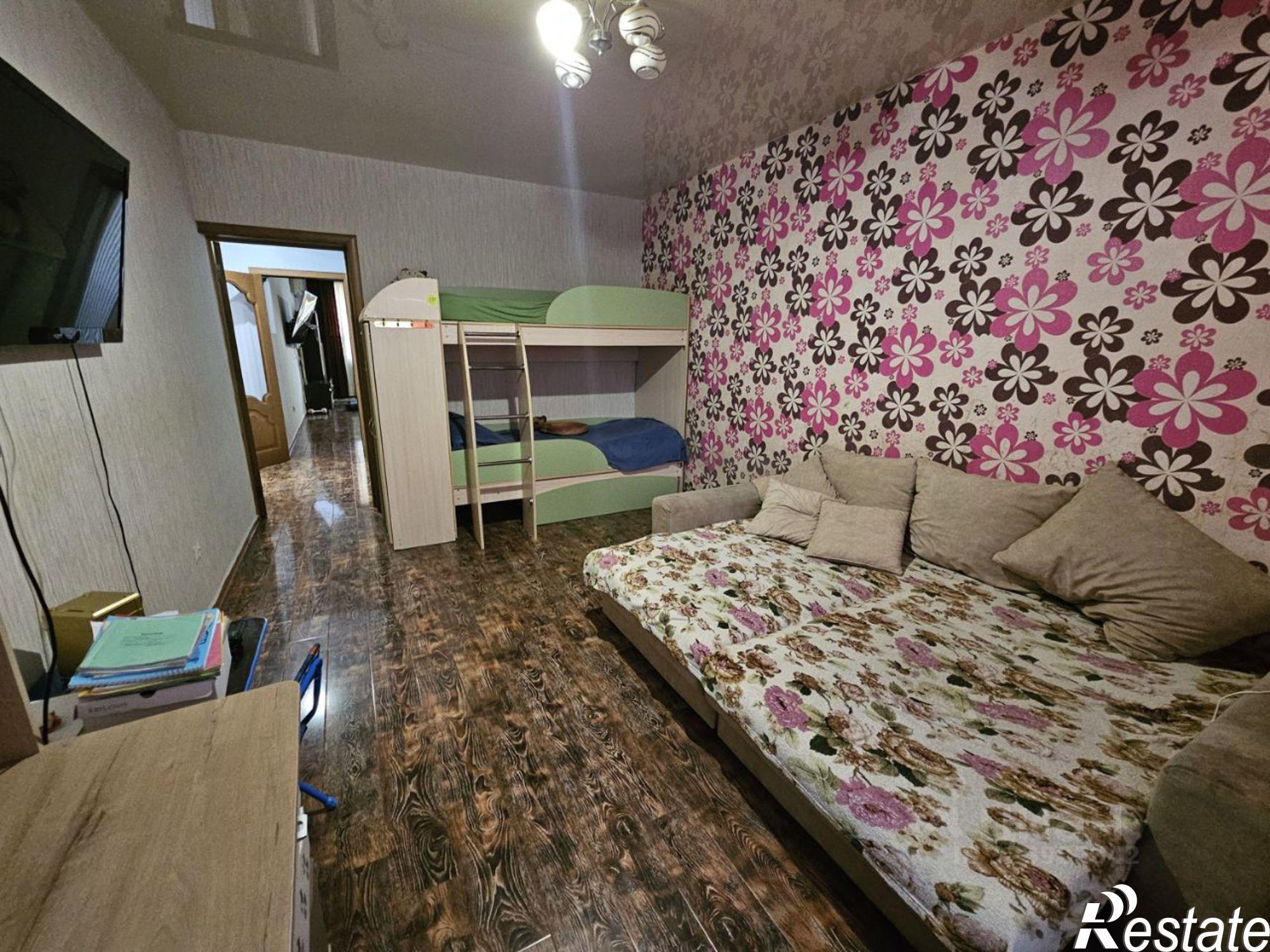 Купить квартиру за 9 450 000 рублей на Пионерский пр-кт, 255/5