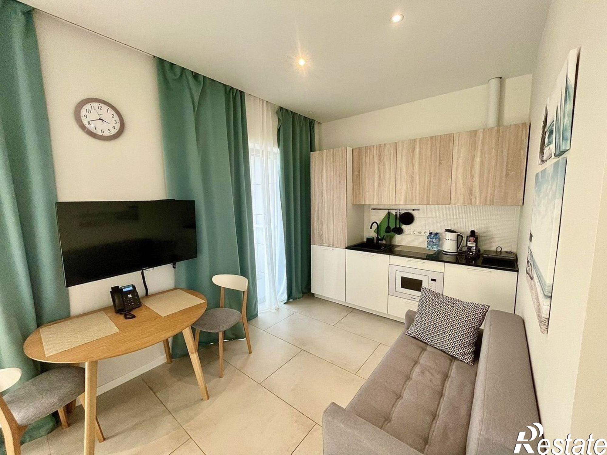 Купить квартиру за 19 000 000 рублей на Пионерский проспект, 20