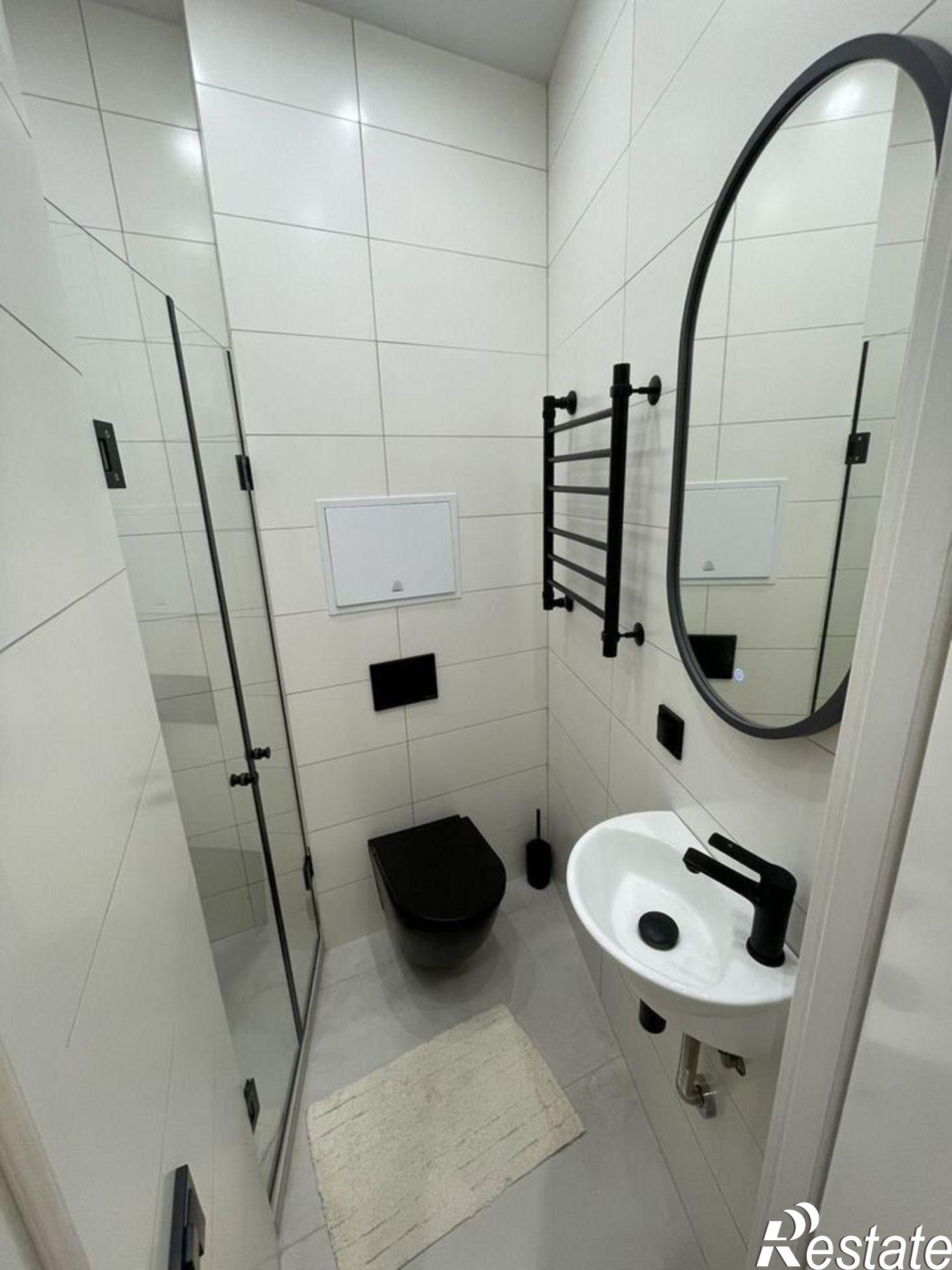 Купить квартиру за 8 400 000 рублей на Пионерский проспект, 20