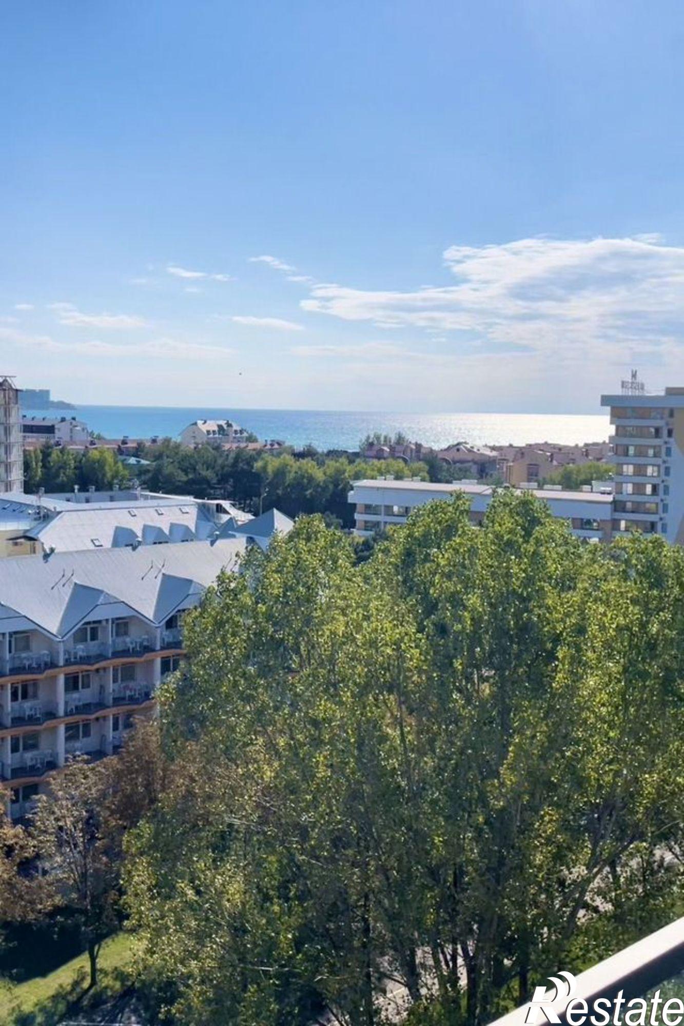 Купить квартиру за 19 000 000 рублей на Пионерский проспект, 20