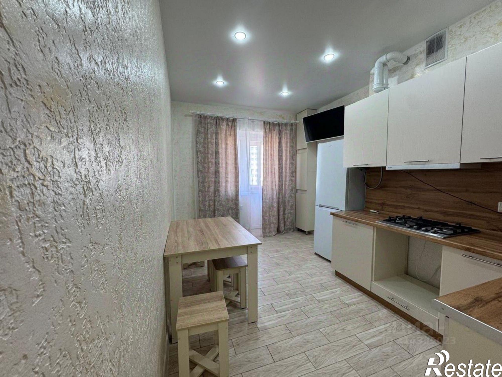 Сдать квартиру за 35 000 рублей на ул Ленина, 180 1