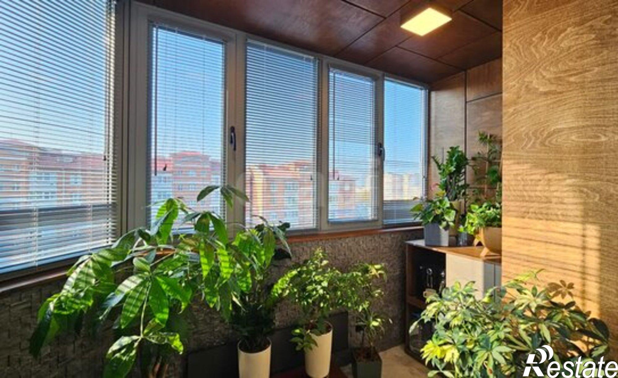 Купить квартиру за 35 000 000 рублей на Владимирская улица, 134