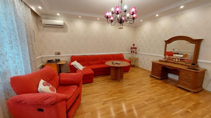 3-комн квартира Покровский переулок, 12