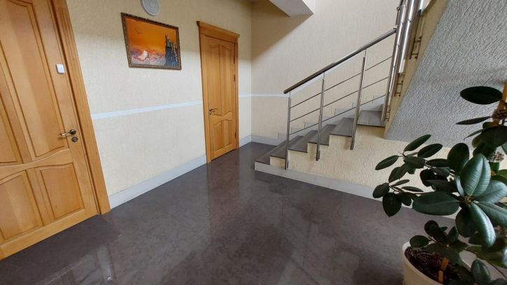 3-комн квартира Покровский переулок, 12