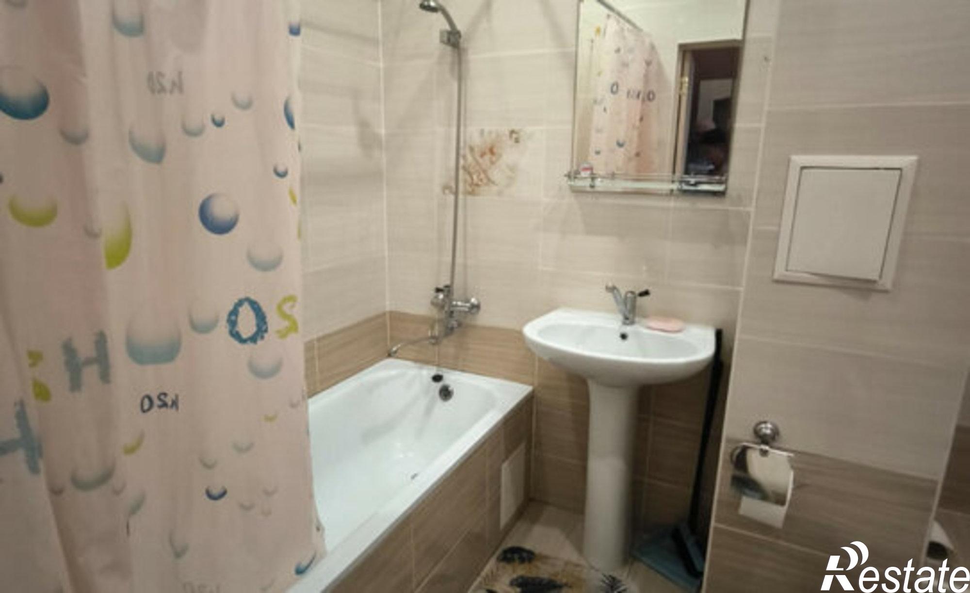 Купить квартиру за 5 100 000 рублей на Симферопольское шоссе, 1а