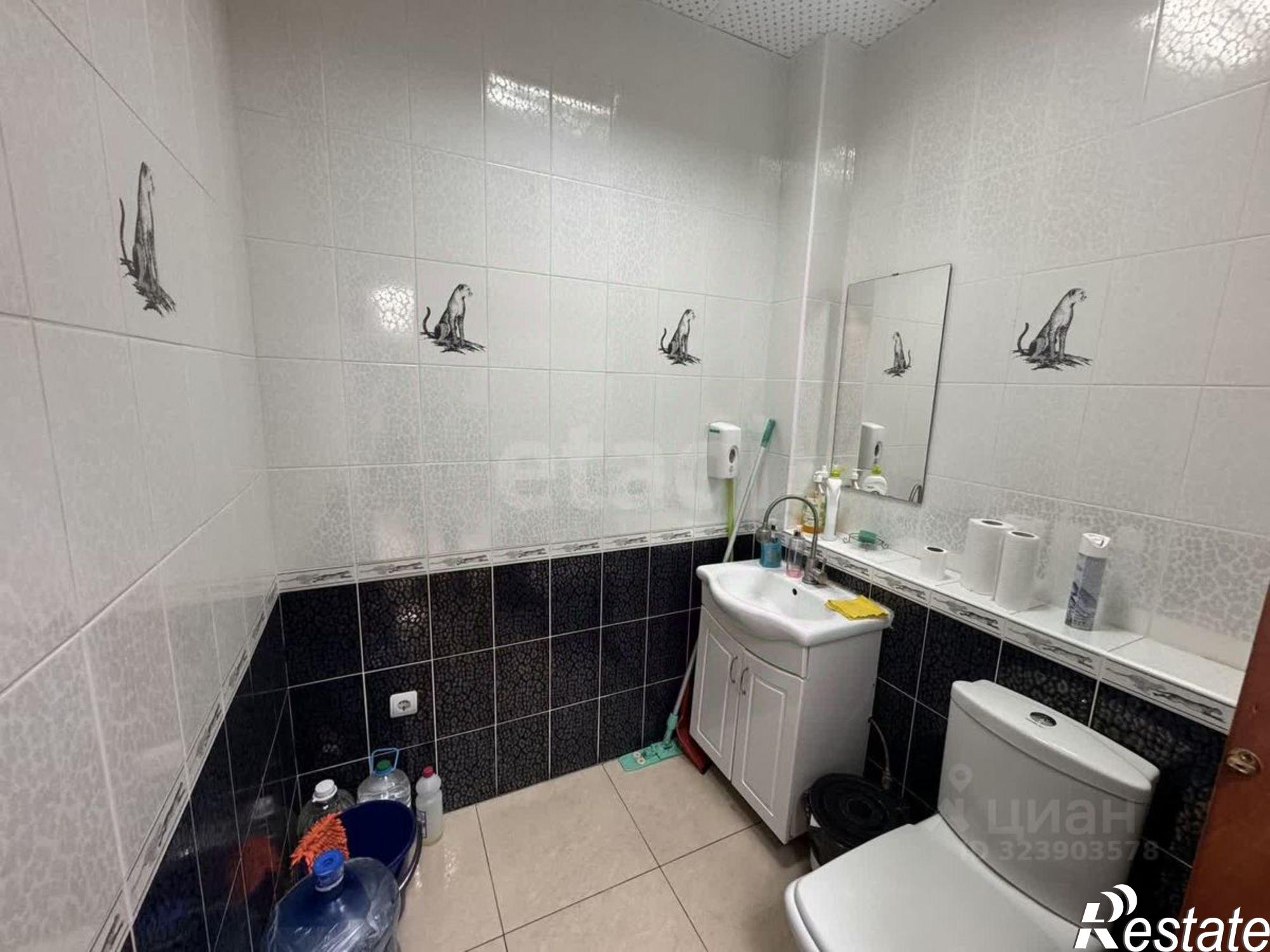 Купить офис, помещение под офис за 13 521 400 рублей на ул Пушкина, 17