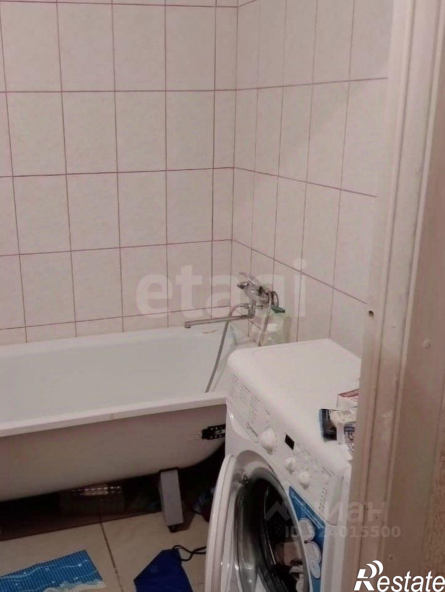 Купить помещение свободного назначения за 2 000 000 рублей на ул Поликарпова, 2 9