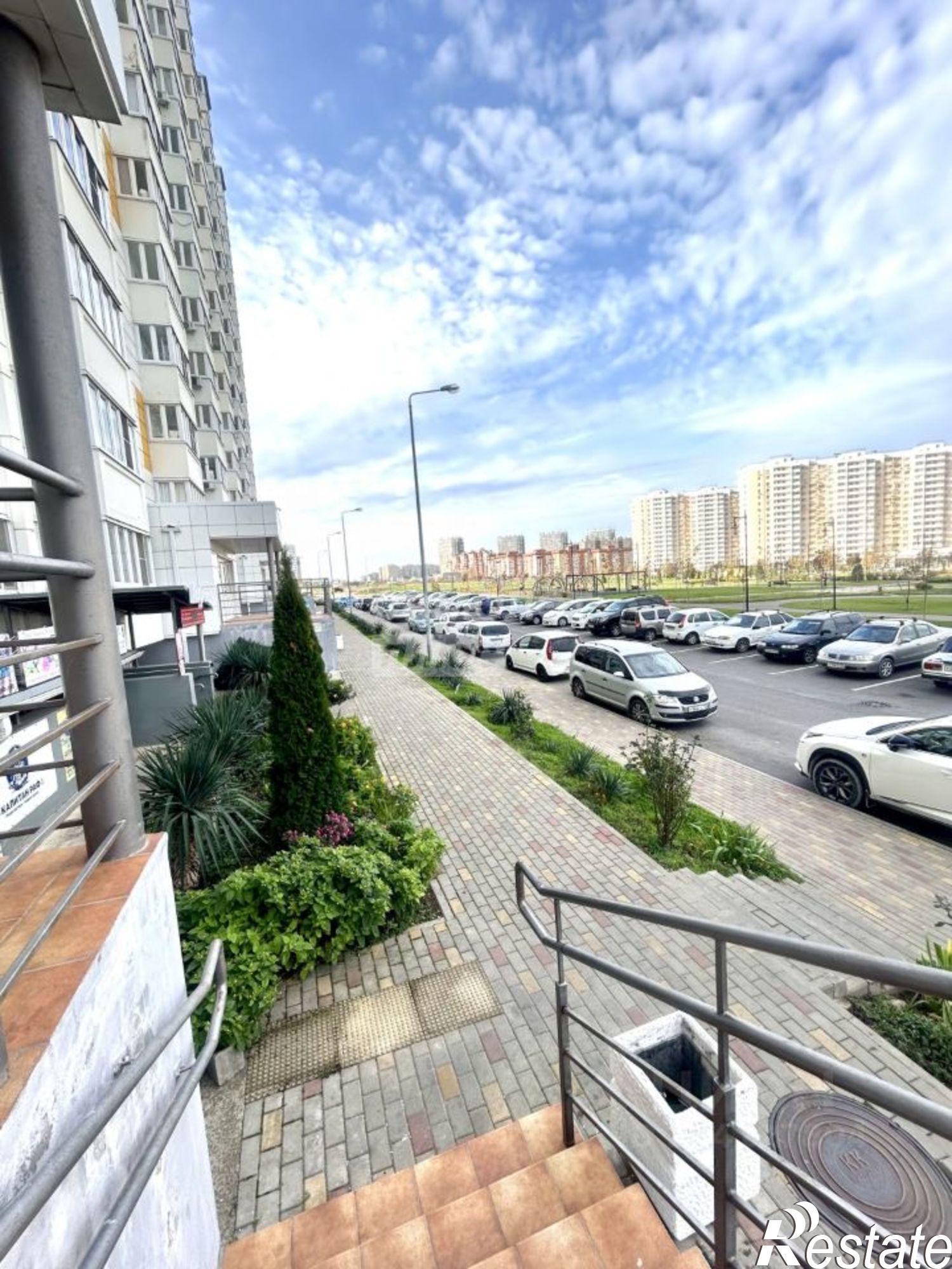 Купить квартиру за 5 800 000 рублей на ул Адмирала Пустошкина, 22 1