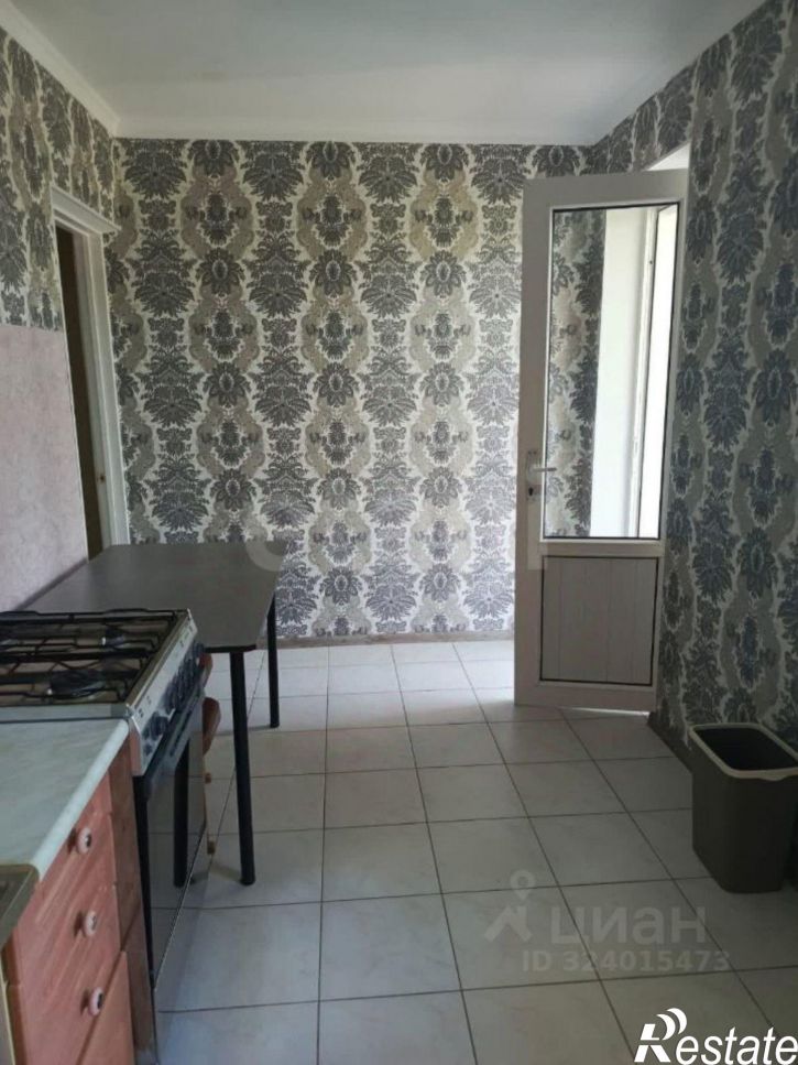 3-комн квартира ул Стахановская, 13,  д. 13