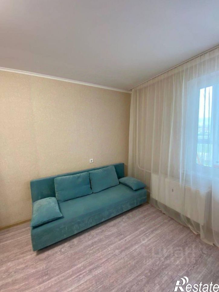 1-комн квартира улица Адмирала Пустошкина, 22 с8,  д. 22 с8