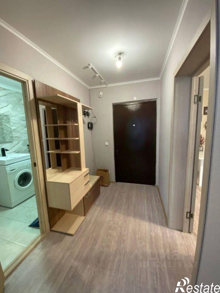 1-комн квартира улица Адмирала Пустошкина, 22 с8,  д. 22 с8