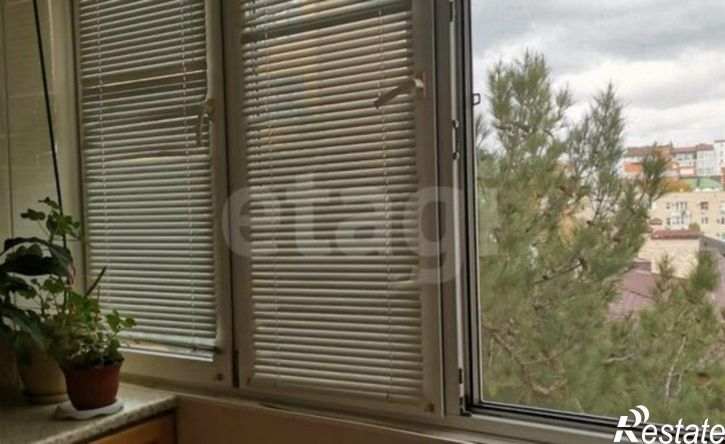 2-комн квартира улица Самбурова, 239,  д. 239