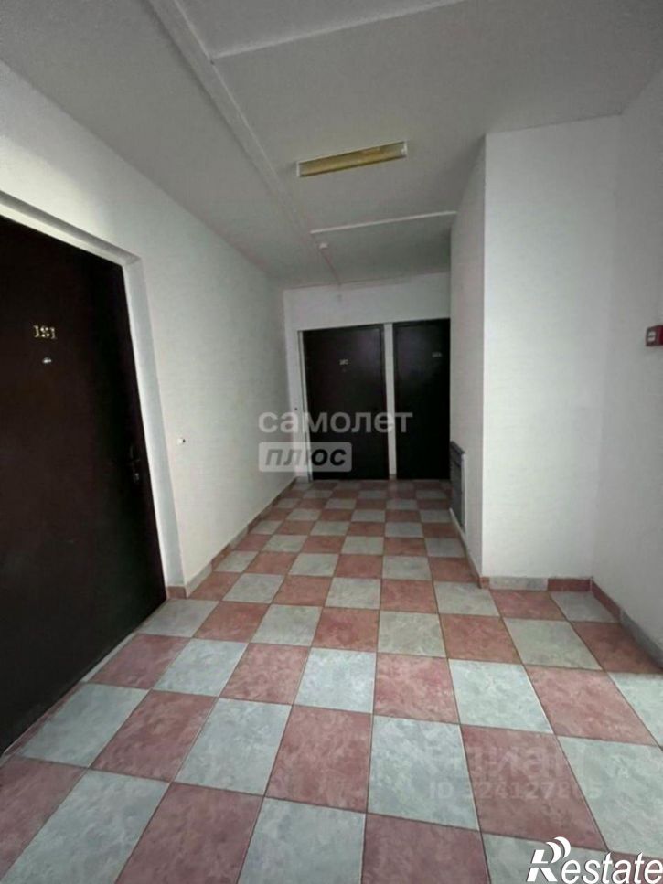 1-комн квартира улица Адмирала Пустошкина, 22 с6,  д. 22 с6