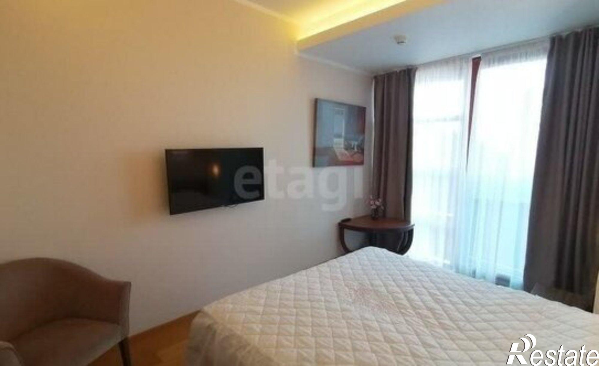 Купить квартиру за 27 500 000 рублей на проспект Революции, 3