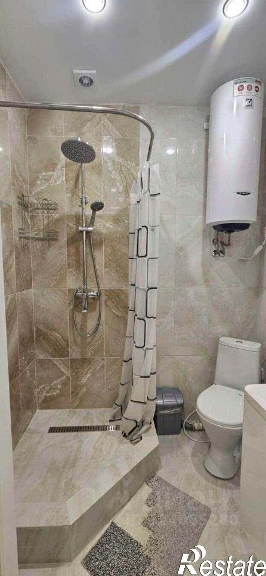 Купить помещение свободного назначения за 2 461 150 рублей на ул Ленина, 180А 1