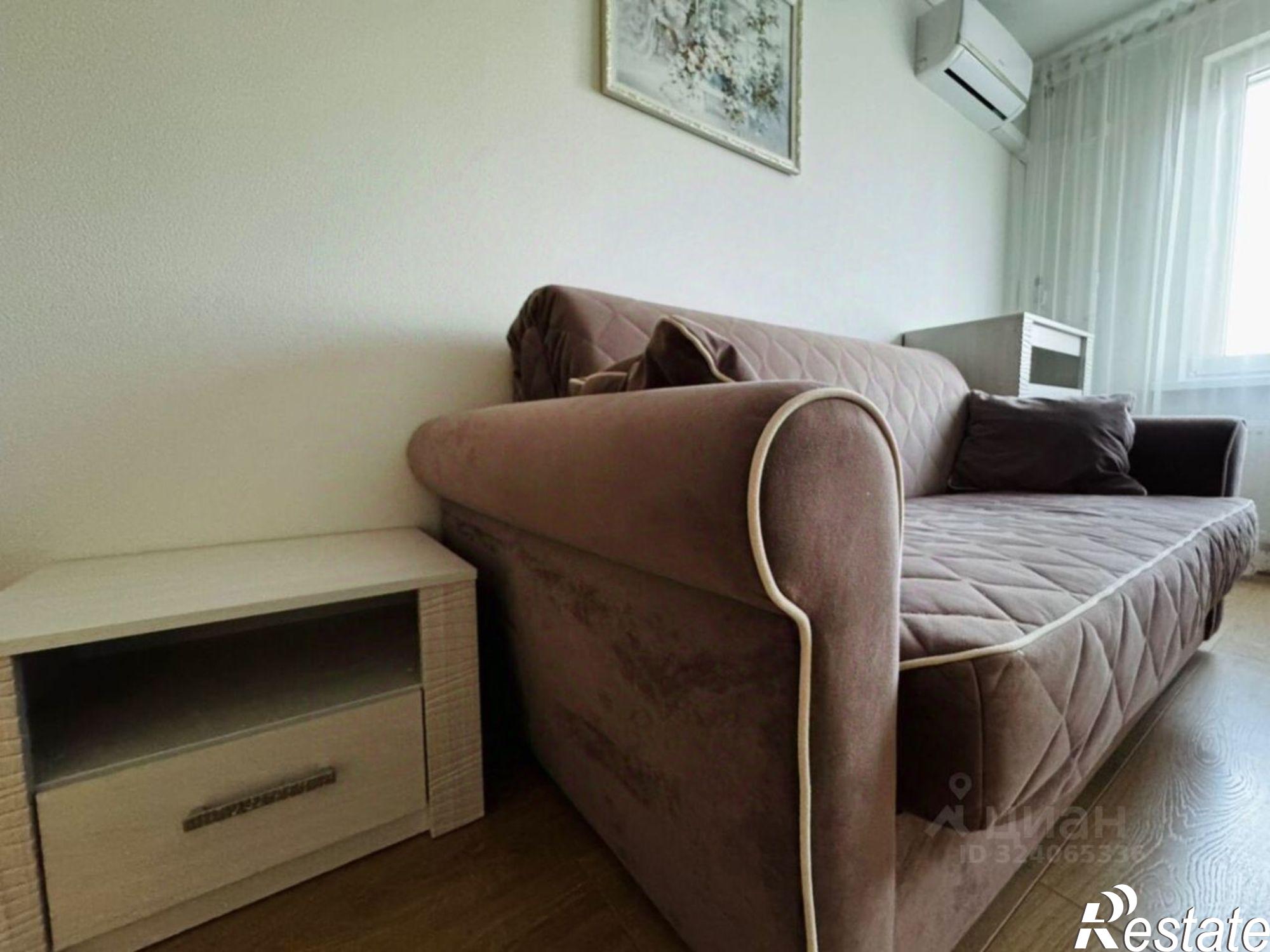 Купить квартиру за 6 700 000 рублей на улица Адмирала Пустошкина