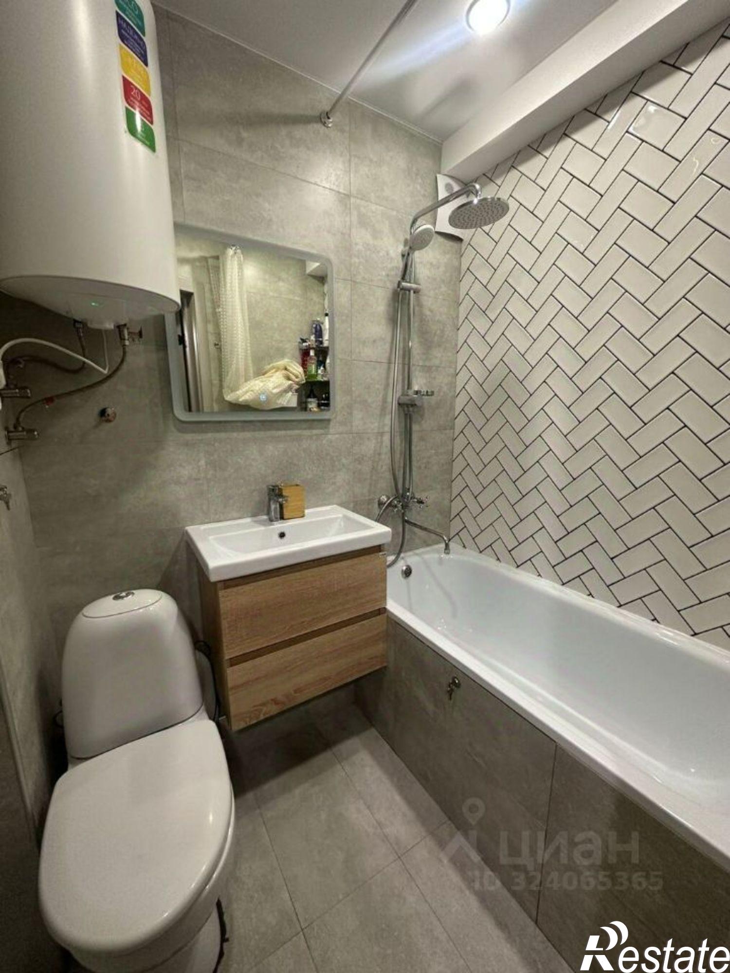 Купить квартиру за 6 700 000 рублей на 12-й микрорайон, 20