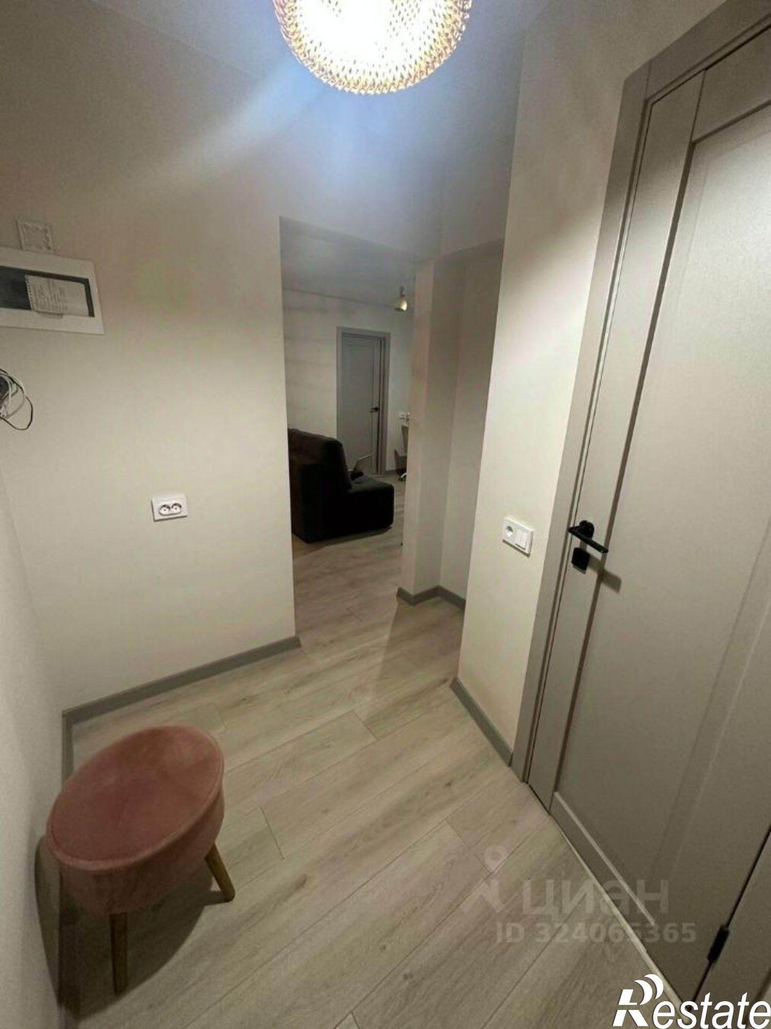 Купить квартиру за 6 700 000 рублей на 12-й микрорайон, 20