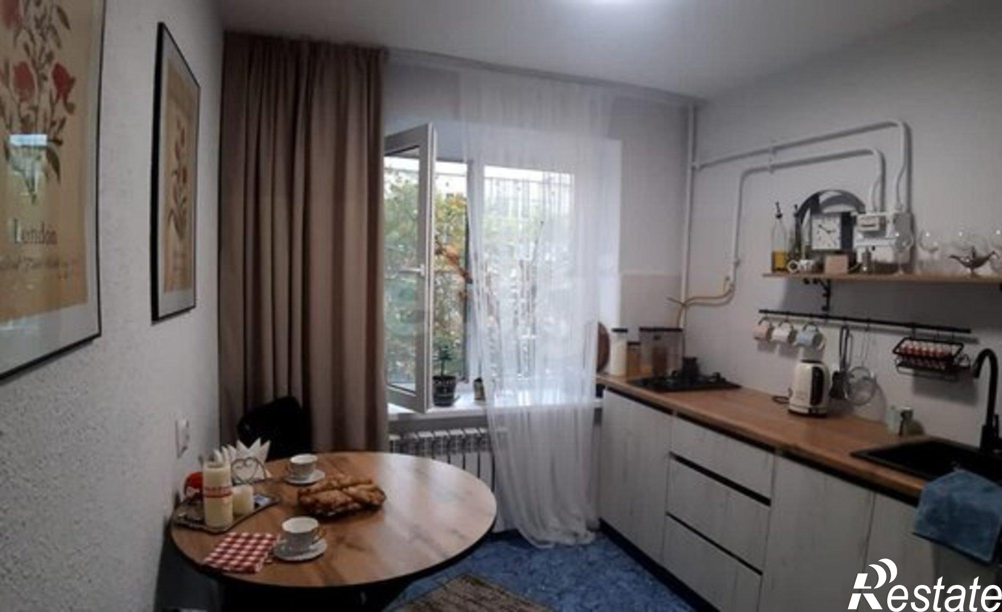 Купить квартиру за 8 000 000 рублей на ул Новороссийская, 266