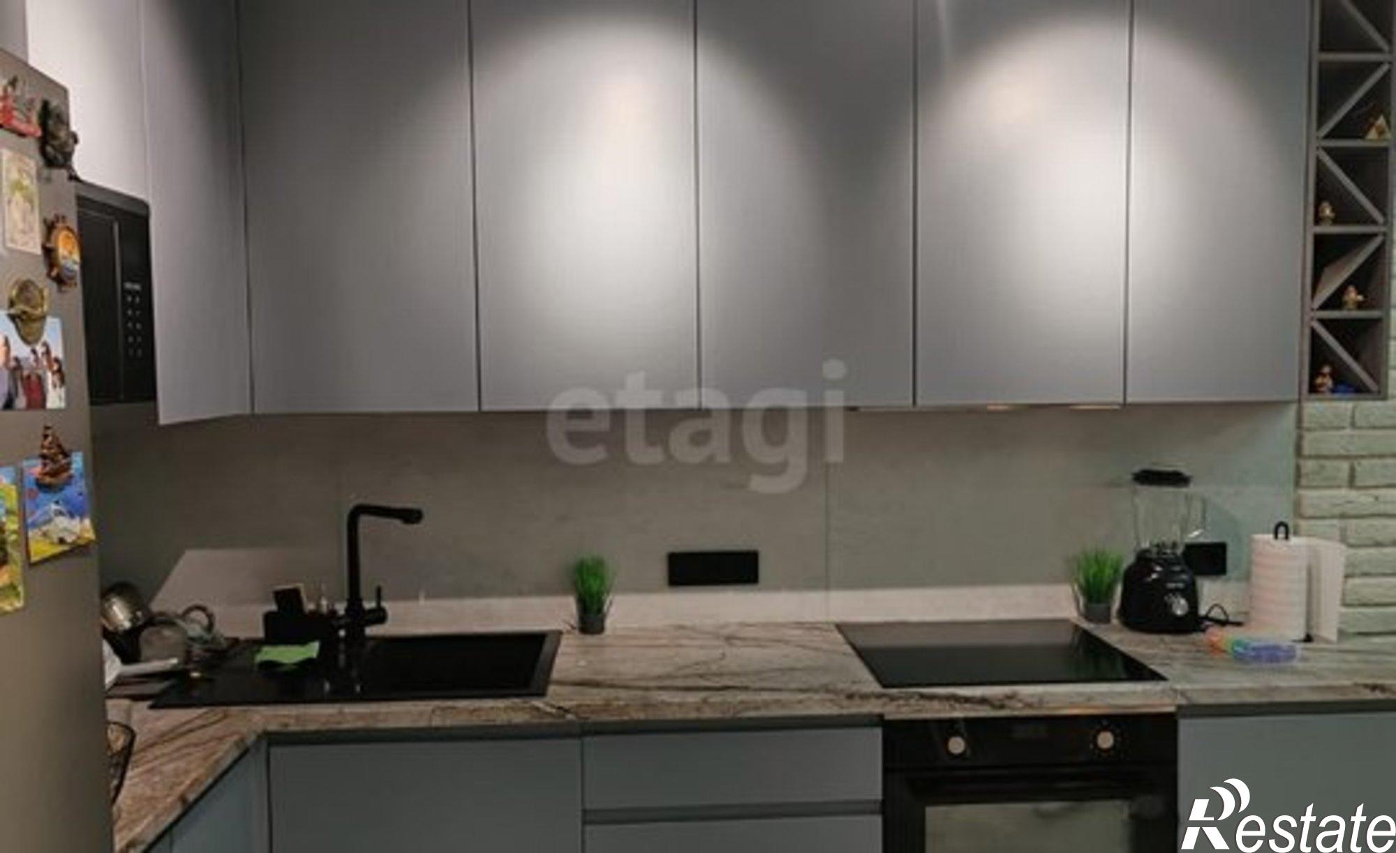 Купить квартиру за 7 500 000 рублей на ул Адмирала Пустошкина, 14