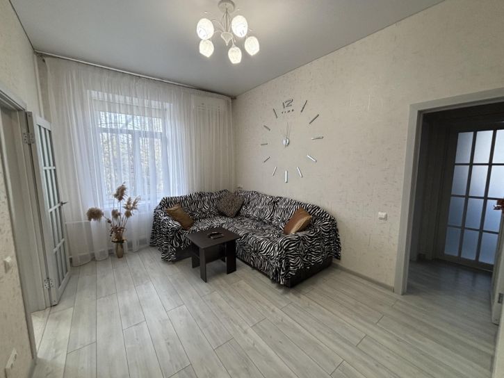 3-комн квартира улица Ленина, 68