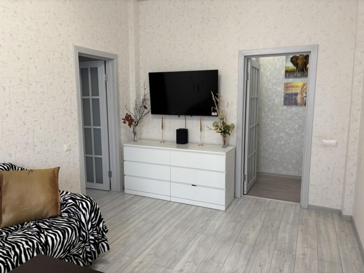 3-комн квартира улица Ленина, 68