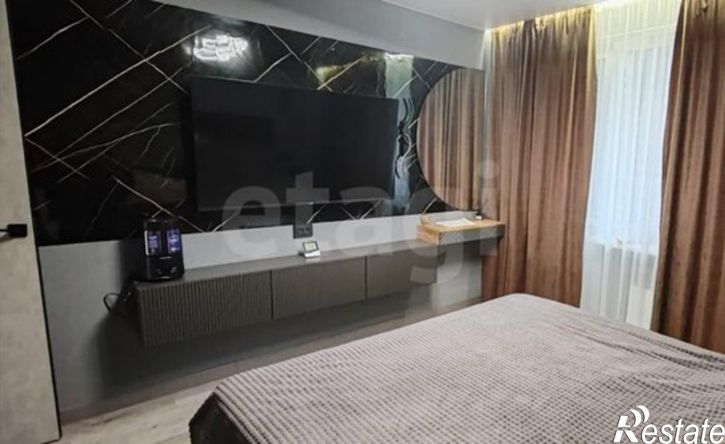 1-комн квартира ул Адмирала Пустошкина, 14,  д. 14