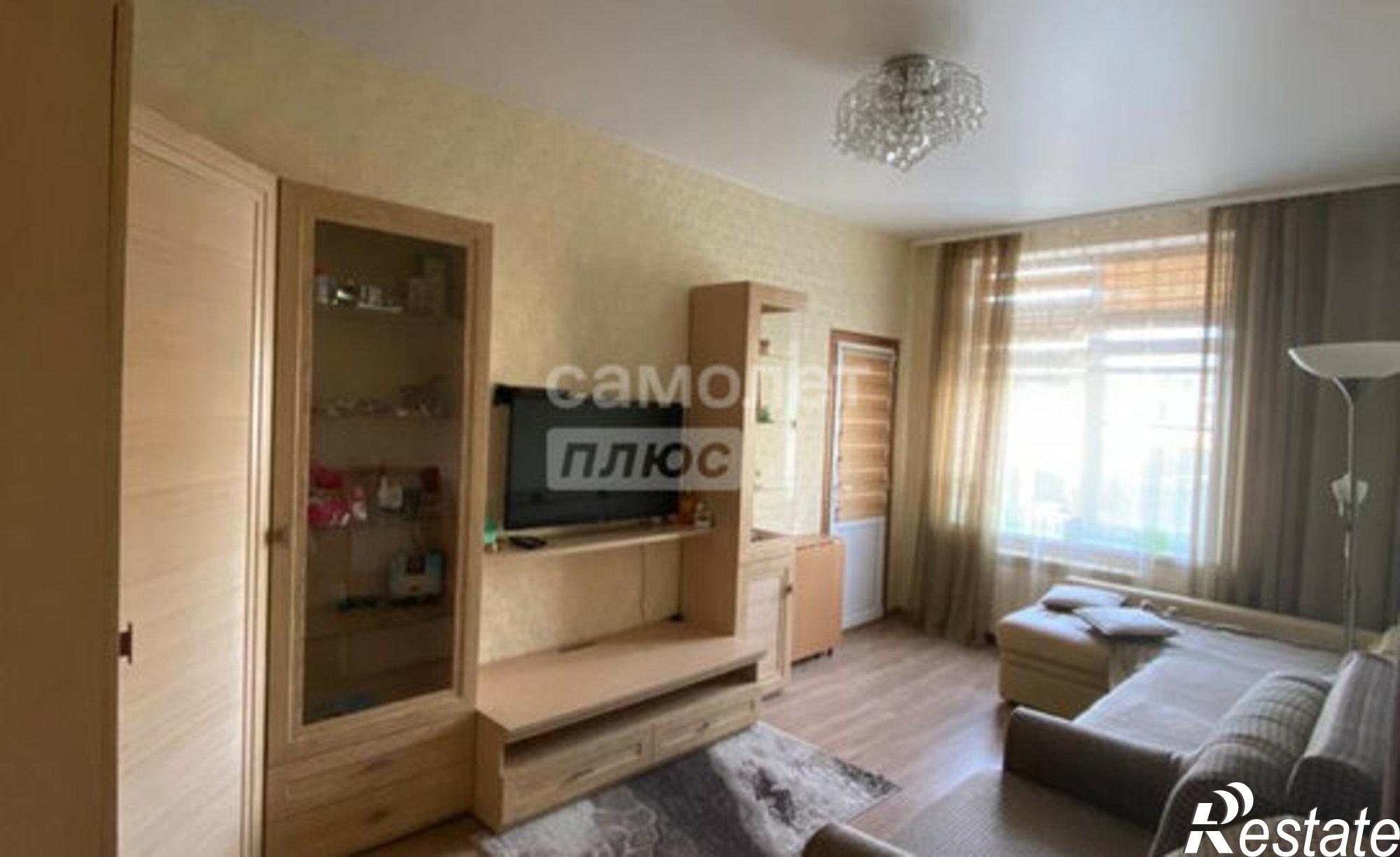 Купить квартиру за 12 000 000 рублей на ул Крымская, 51