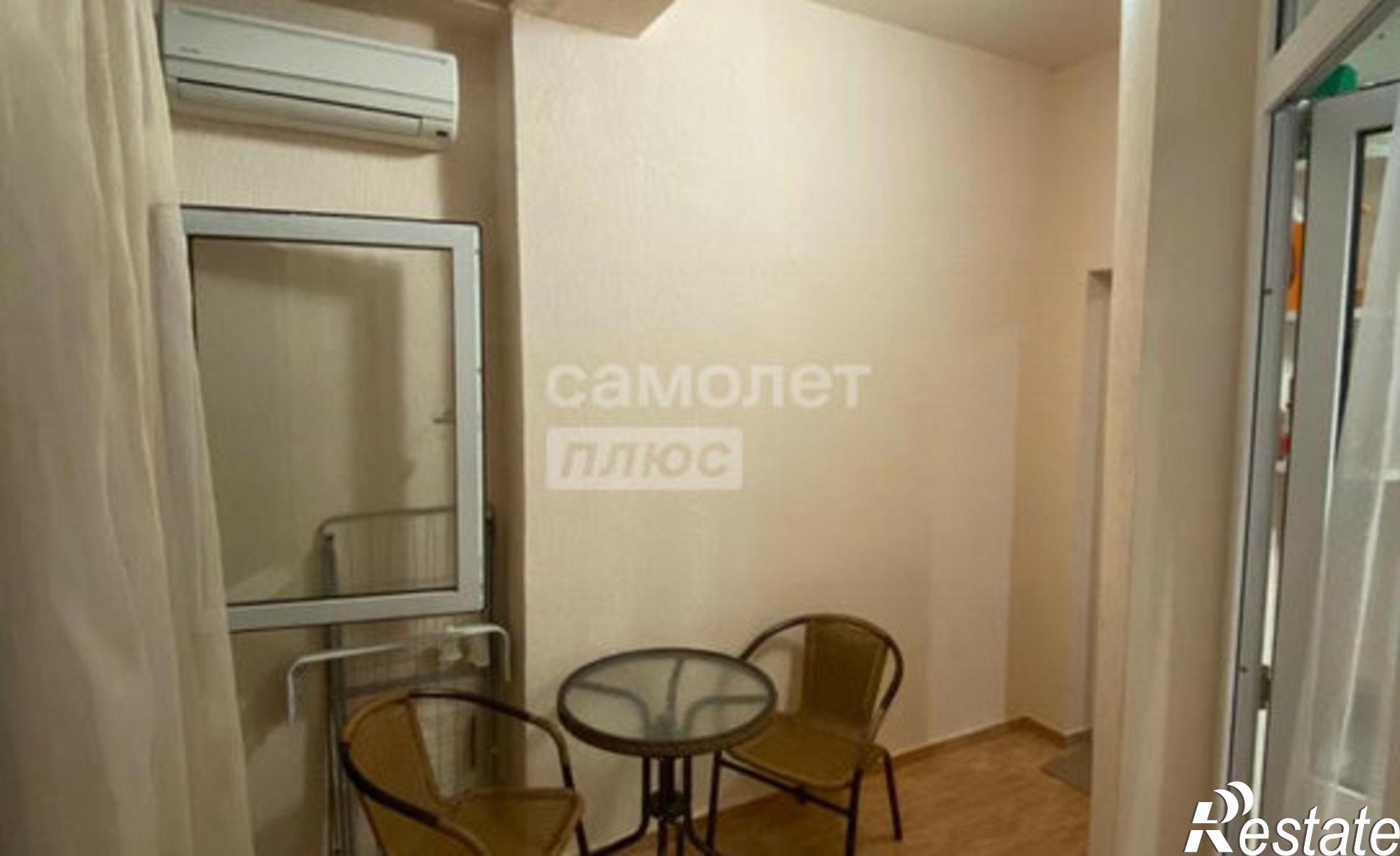 Купить квартиру за 12 000 000 рублей на ул Крымская, 51