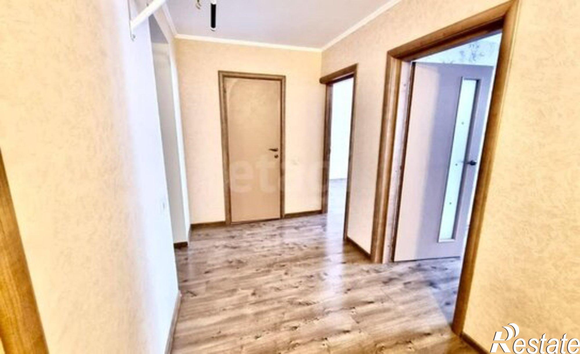 Купить квартиру за 13 300 000 рублей на ул Астраханская, 77