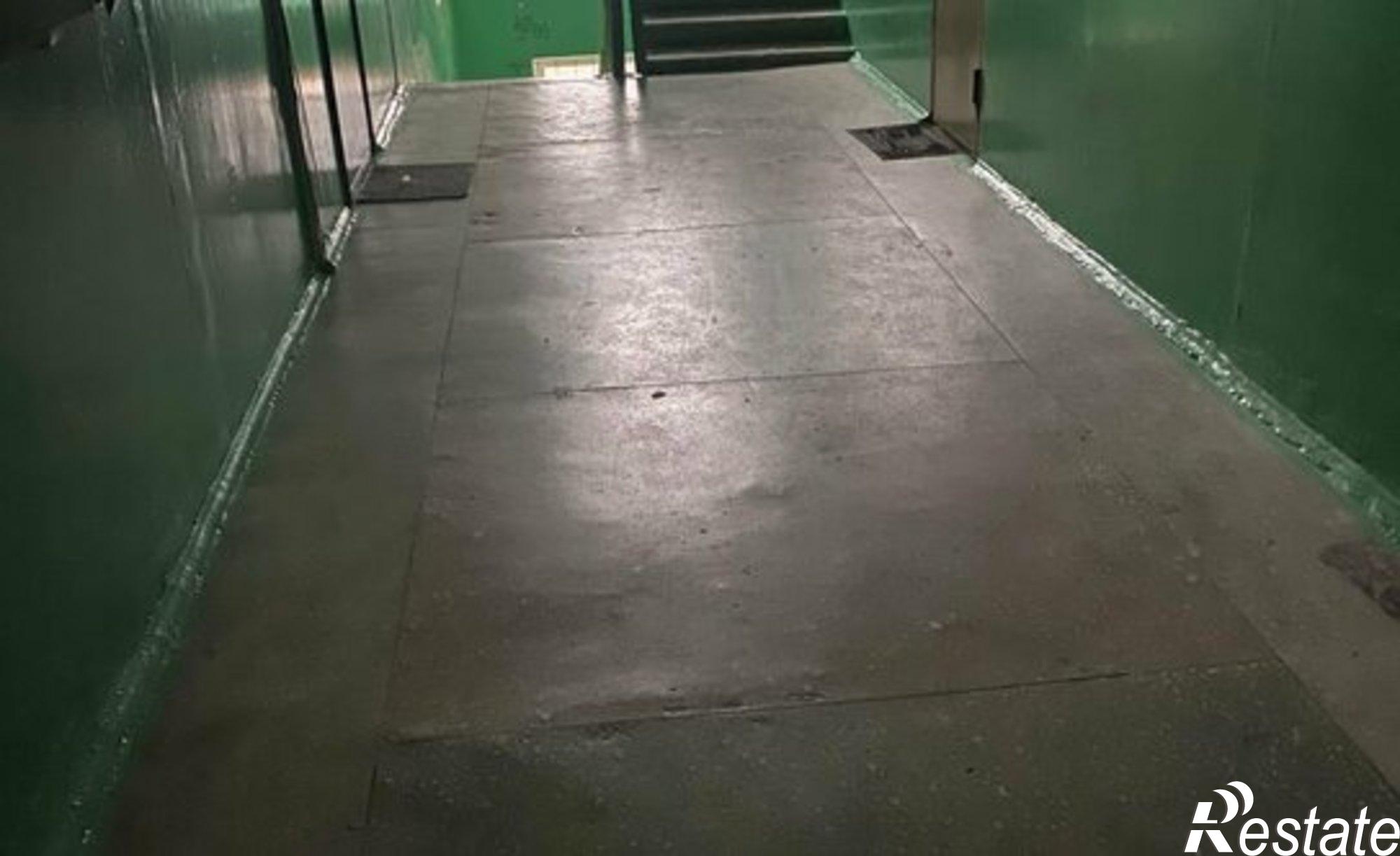 Купить квартиру за 9 300 000 рублей на 12-й микрорайон, 22А