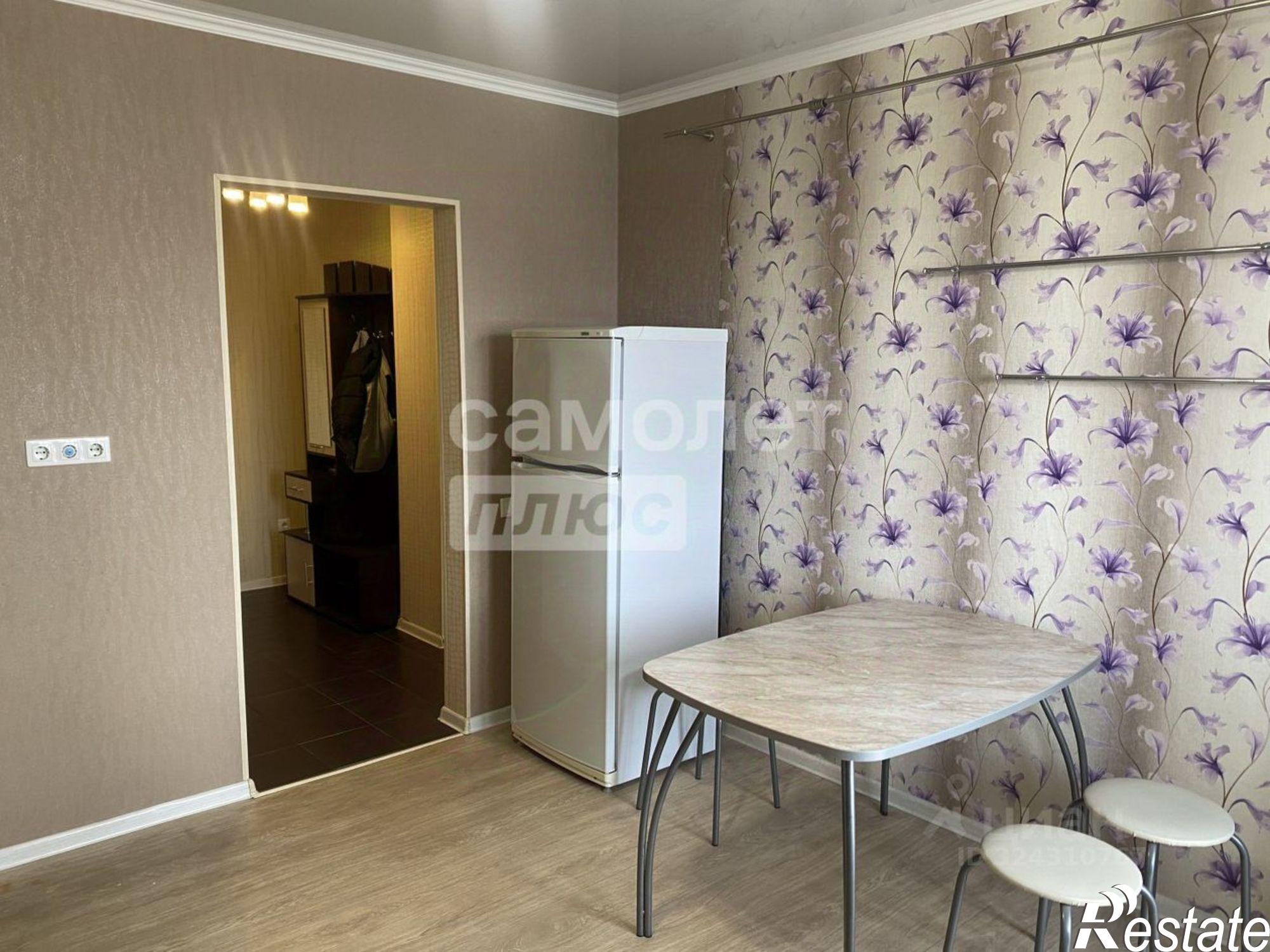 Купить квартиру за 7 107 000 рублей на ул Владимирская, 120