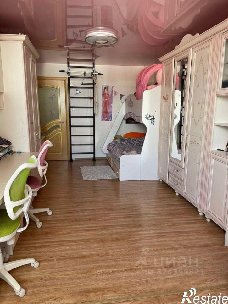 3-комн квартира улица 40 лет Победы, 38,  д. 38