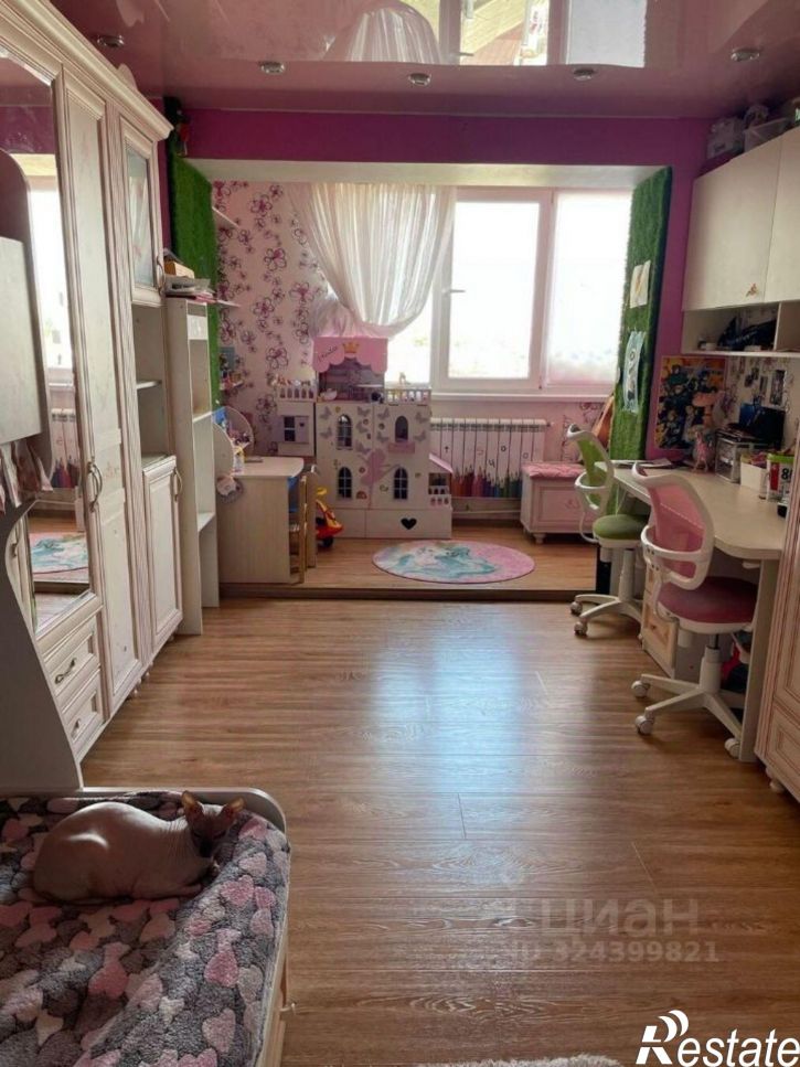 3-комн квартира улица 40 лет Победы, 38,  д. 38