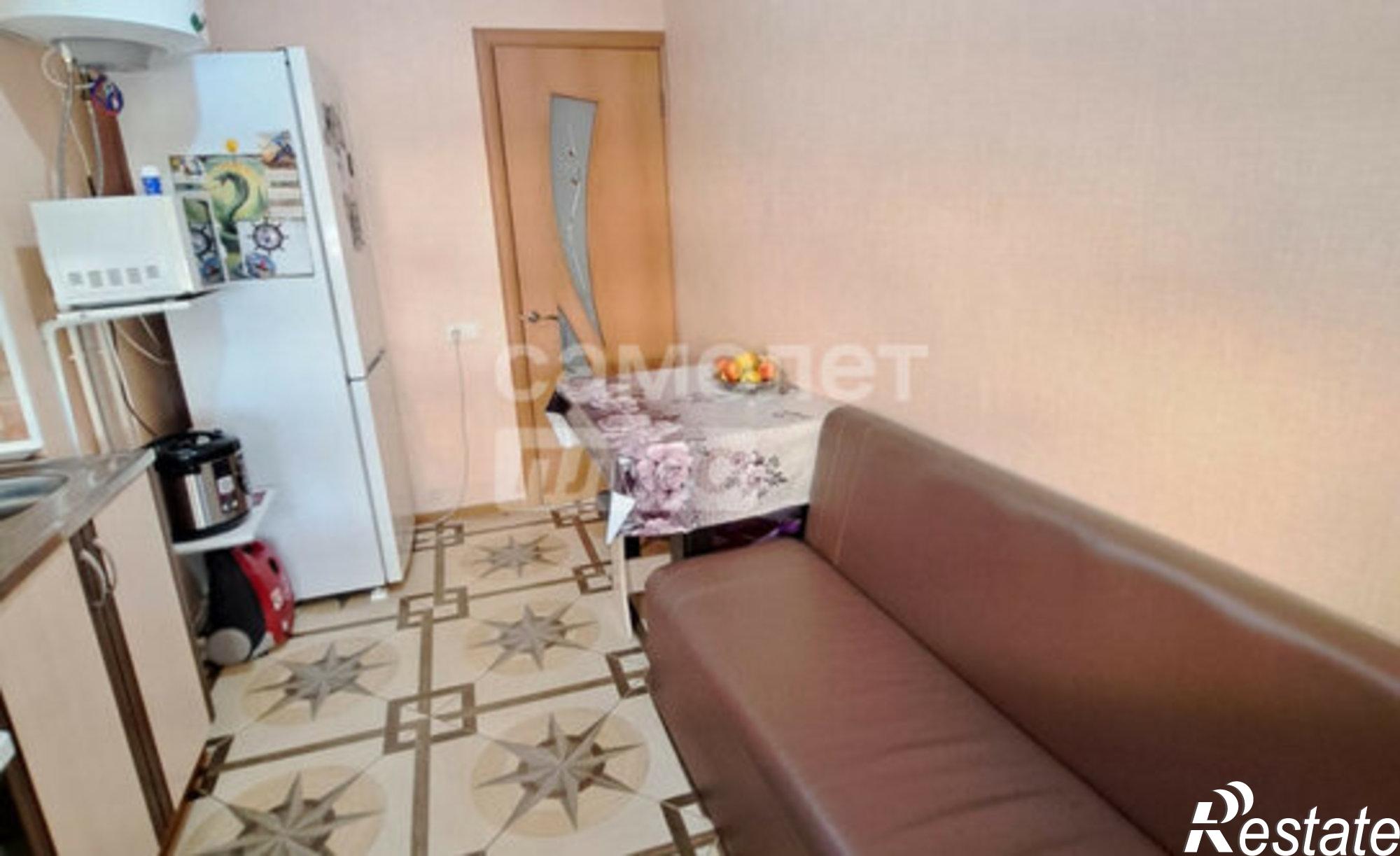 Купить квартиру за 4 700 000 рублей на Цветочный проезд, 20