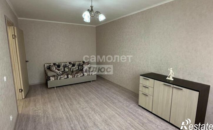 1-комн квартира улица Адмирала Пустошкина, 22 с8,  д. 22 с8