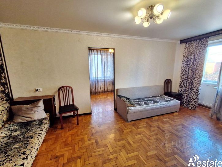 2-комн квартира улица Горького, 62,  д. 62