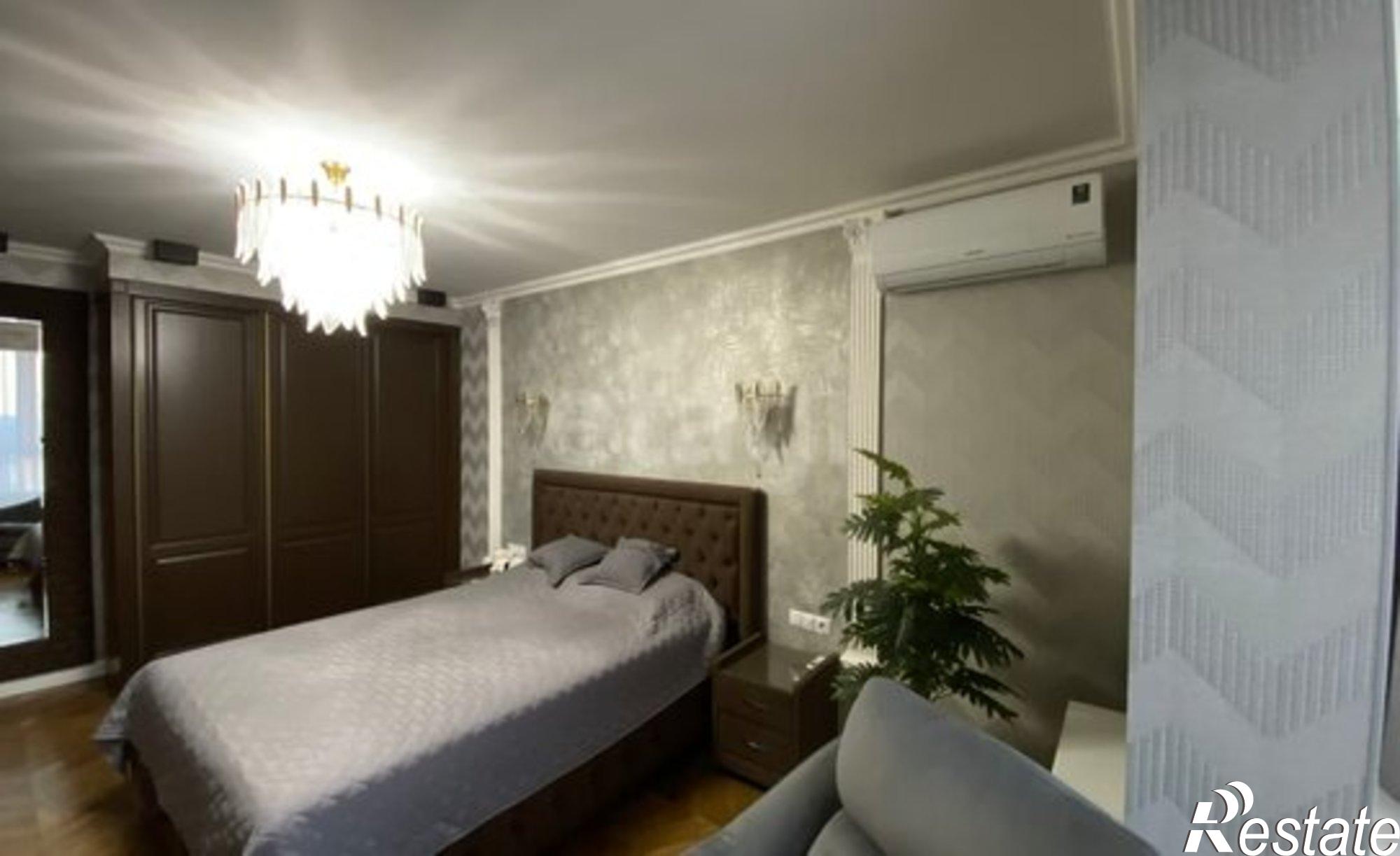 Купить квартиру за 37 000 000 рублей на Александрийский пер, 6