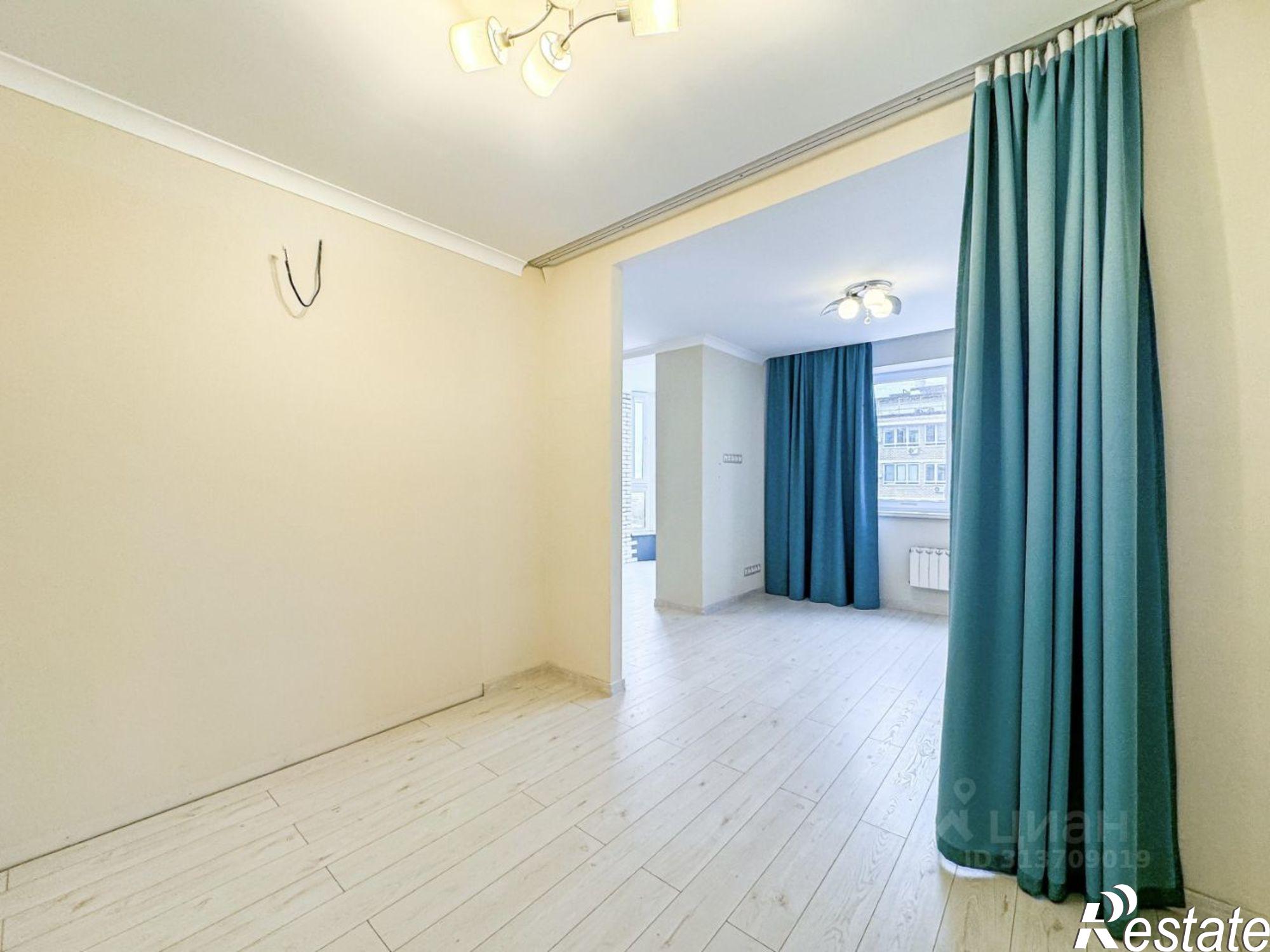 Купить квартиру за 9 300 000 рублей на ул Верхняя дорога, 151 4