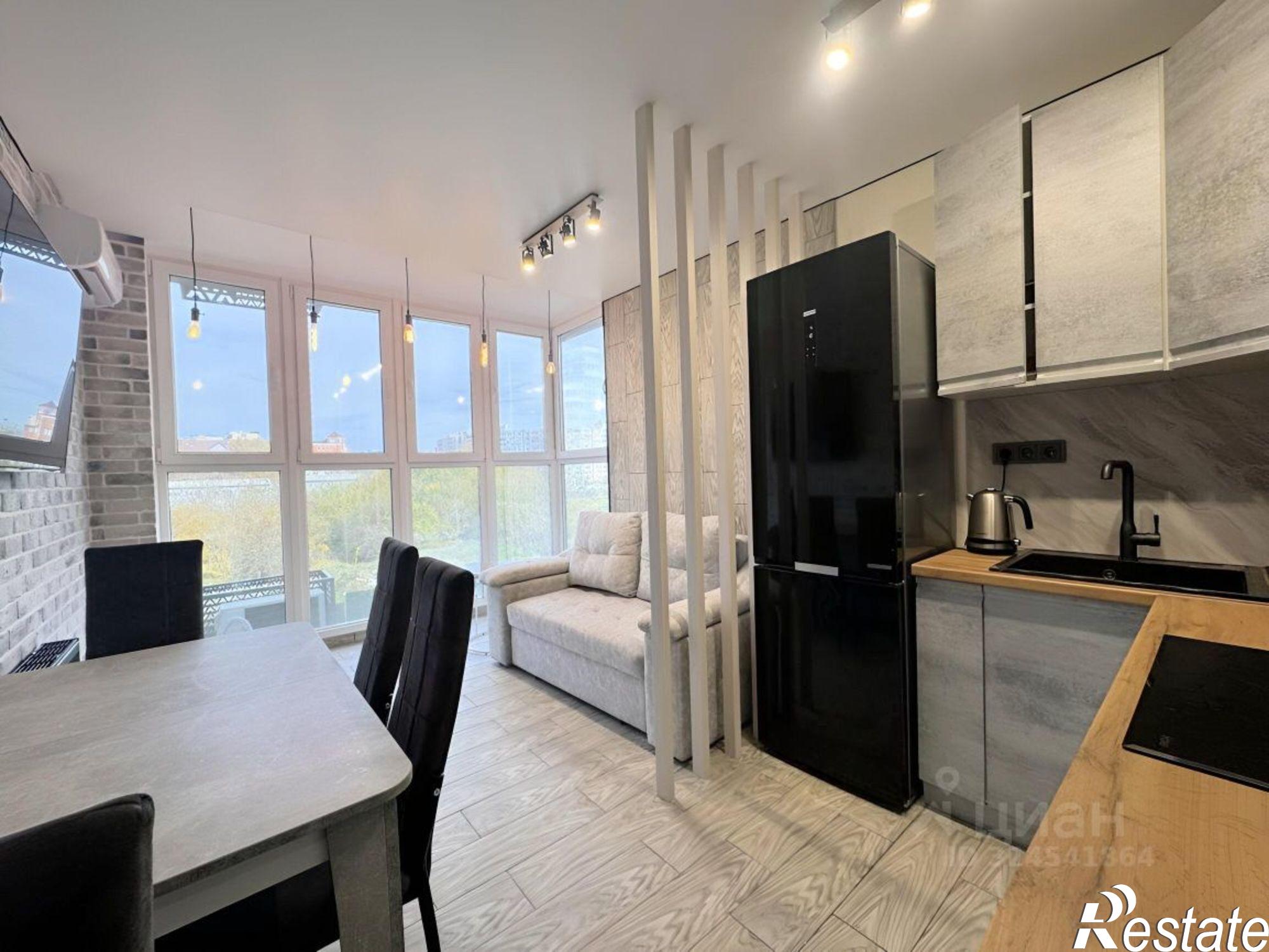 Сдать квартиру за 50 000 рублей на улица Крылова, 13 к1