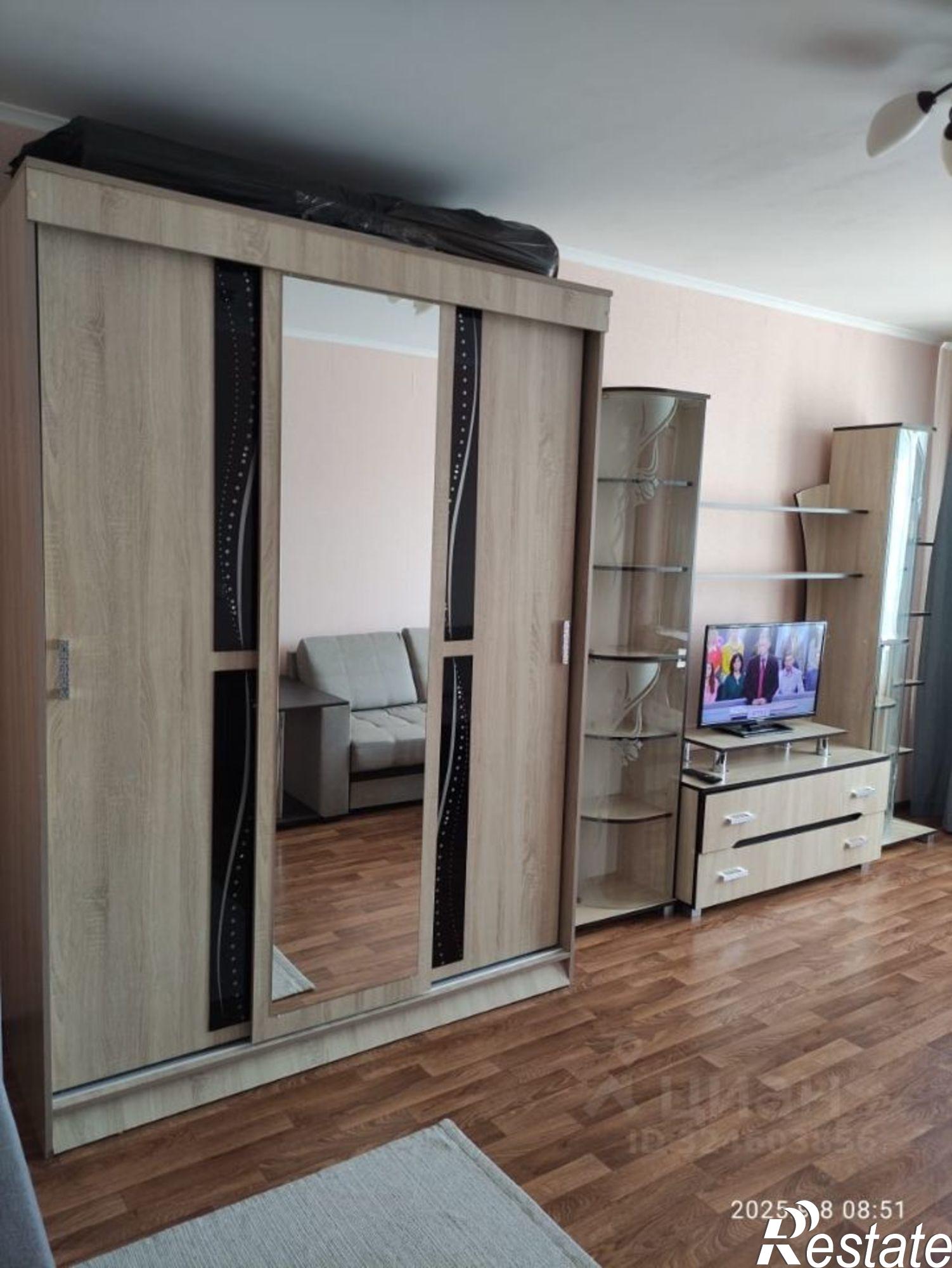 Сдать квартиру за 23 000 рублей на Супсехское шоссе, 26 к4