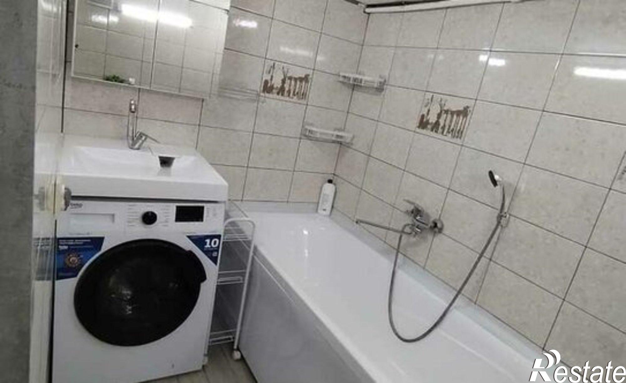 Купить квартиру за 5 700 000 рублей на Парковая улица, 79 к1