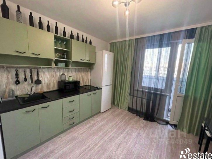 1-комн квартира ул Адмирала Пустошкина, 14,  д. 14